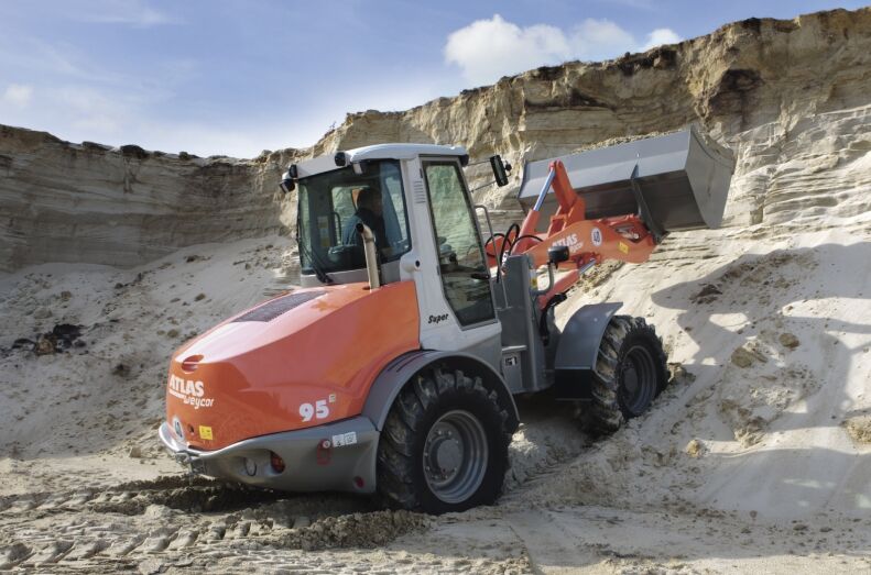 AR 95e Super / 8.200 kg. - Imagen 4